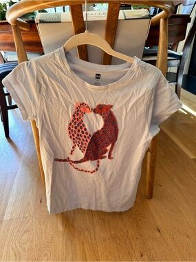 Tea Collection Light Blue Short Sleeve T-Shirt W/ Leopards Size 16